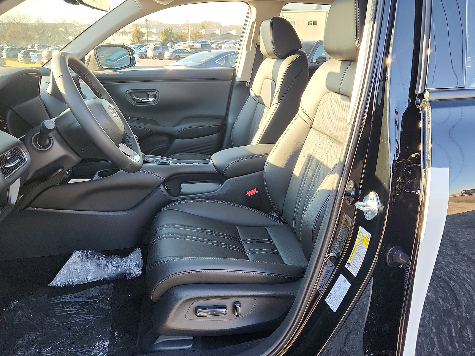 New 2026 Honda HR-V EX-L image 9