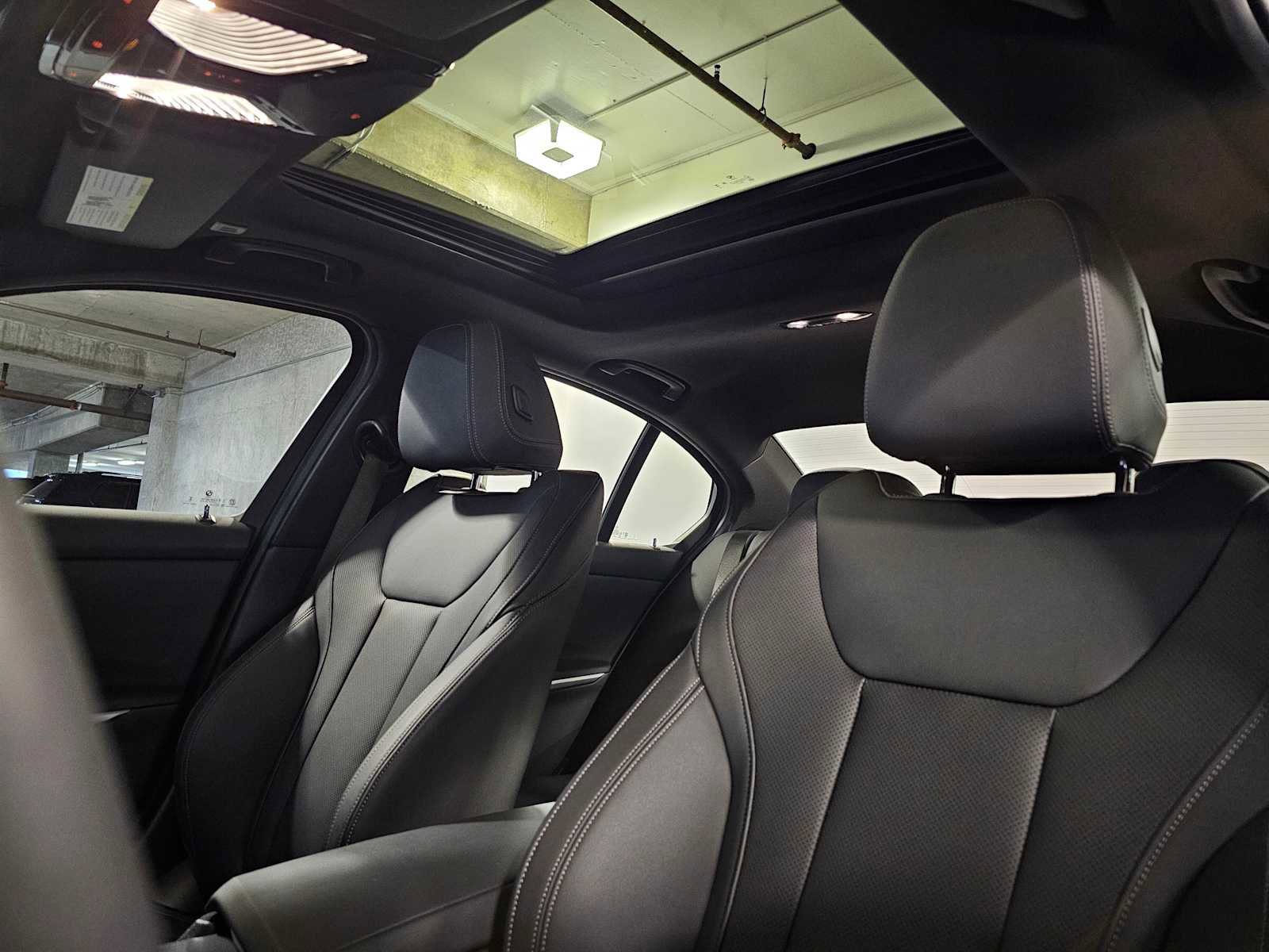 Used 2025 BMW 330i xDrive 330i xDrive w/ Premium Package image 34