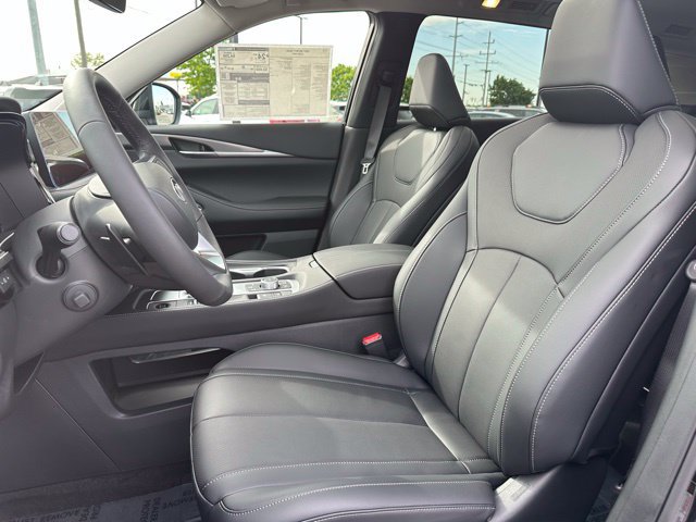 New 2027 INFINITI QX60 Luxe w/ Cargo Package AWD/4WD image 29