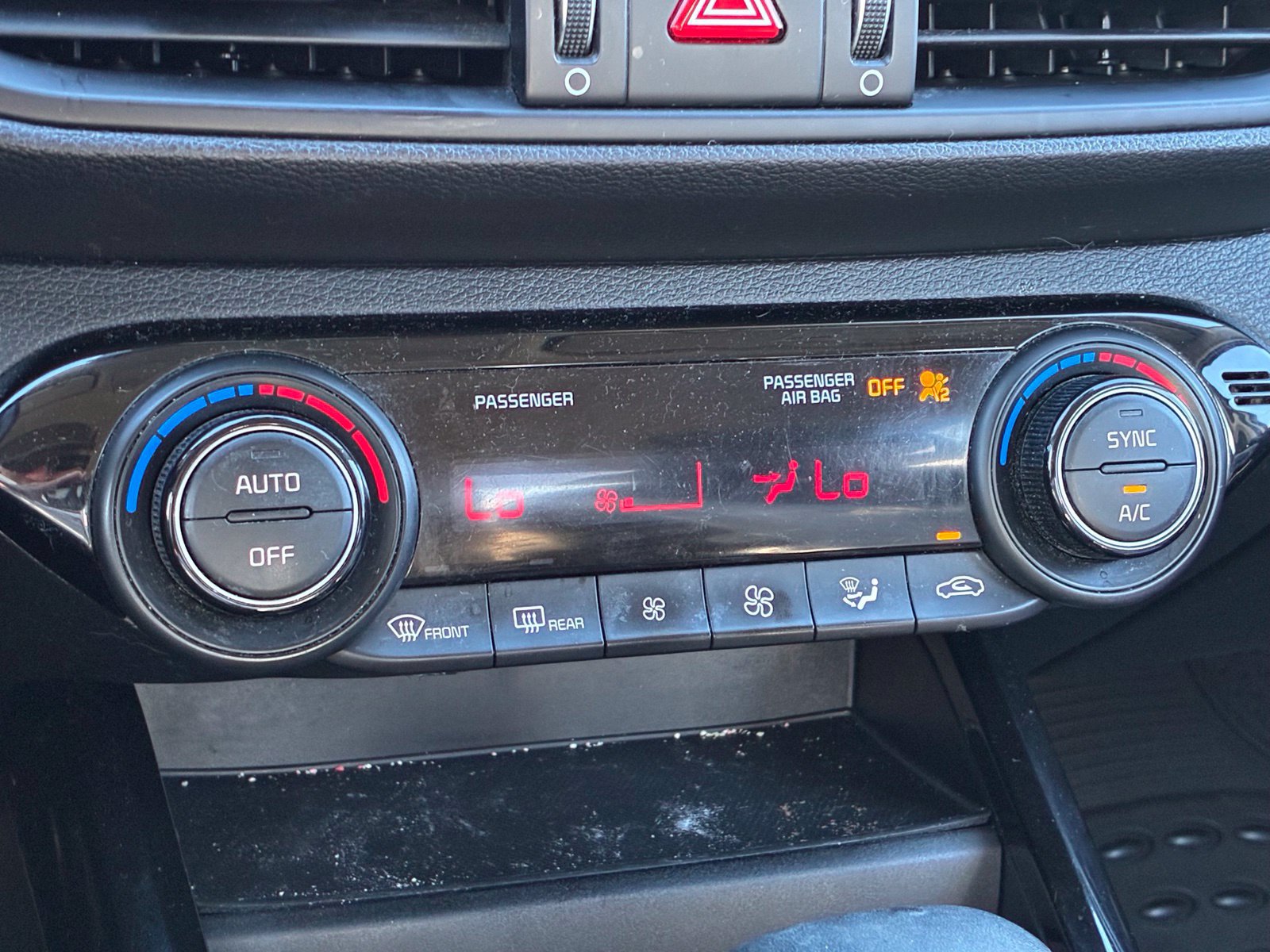 Used 2019 Kia Forte S FWD image 9