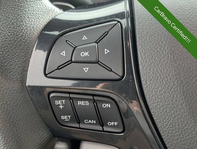 Used 2017 Ford Explorer XLT w/ Equipment Group 202A AWD/4WD image 16