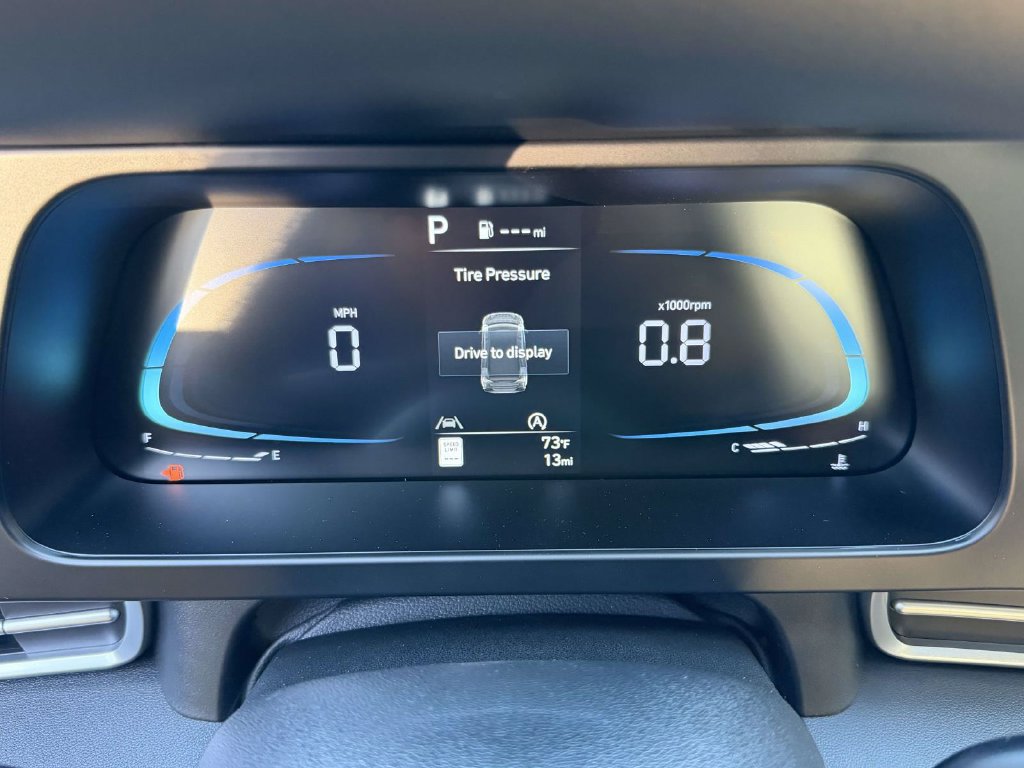 New 2026 Hyundai Elantra SE FWD image 28