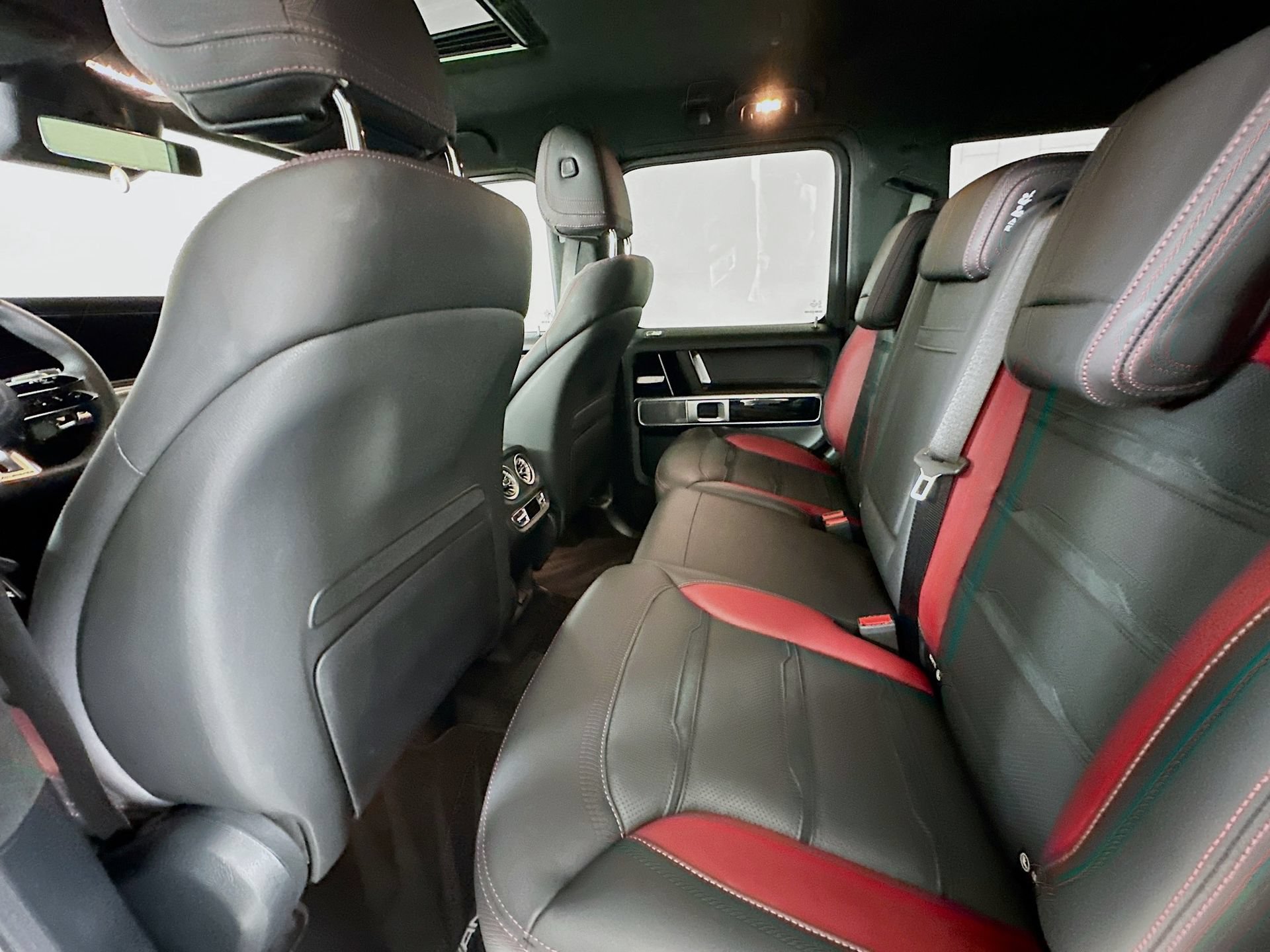 Certified 2025 Mercedes-Benz G 63 AMG 4MATIC image 27
