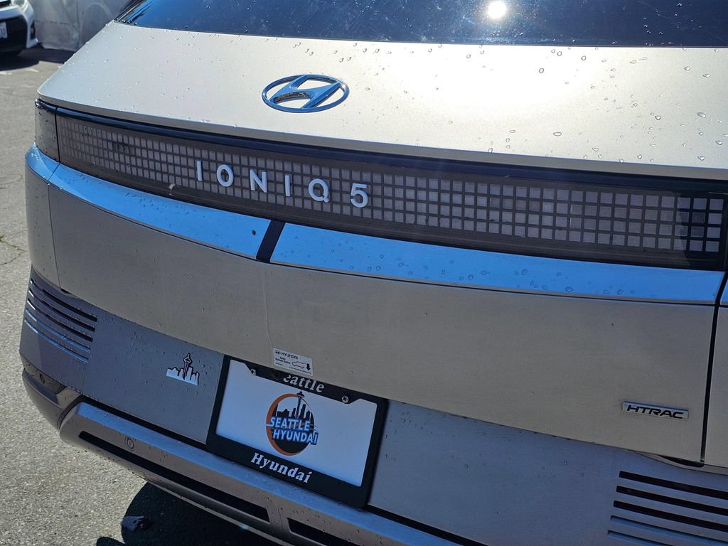 Used 2024 Hyundai Ioniq 5 Limited AWD/4WD image 13