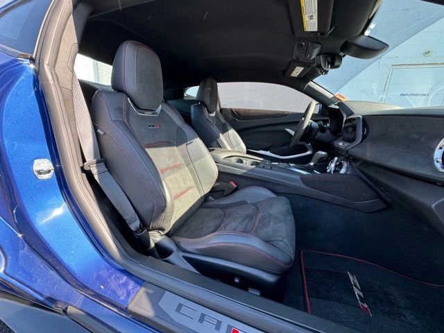 Used 2020 Chevrolet Camaro ZL1 image 19