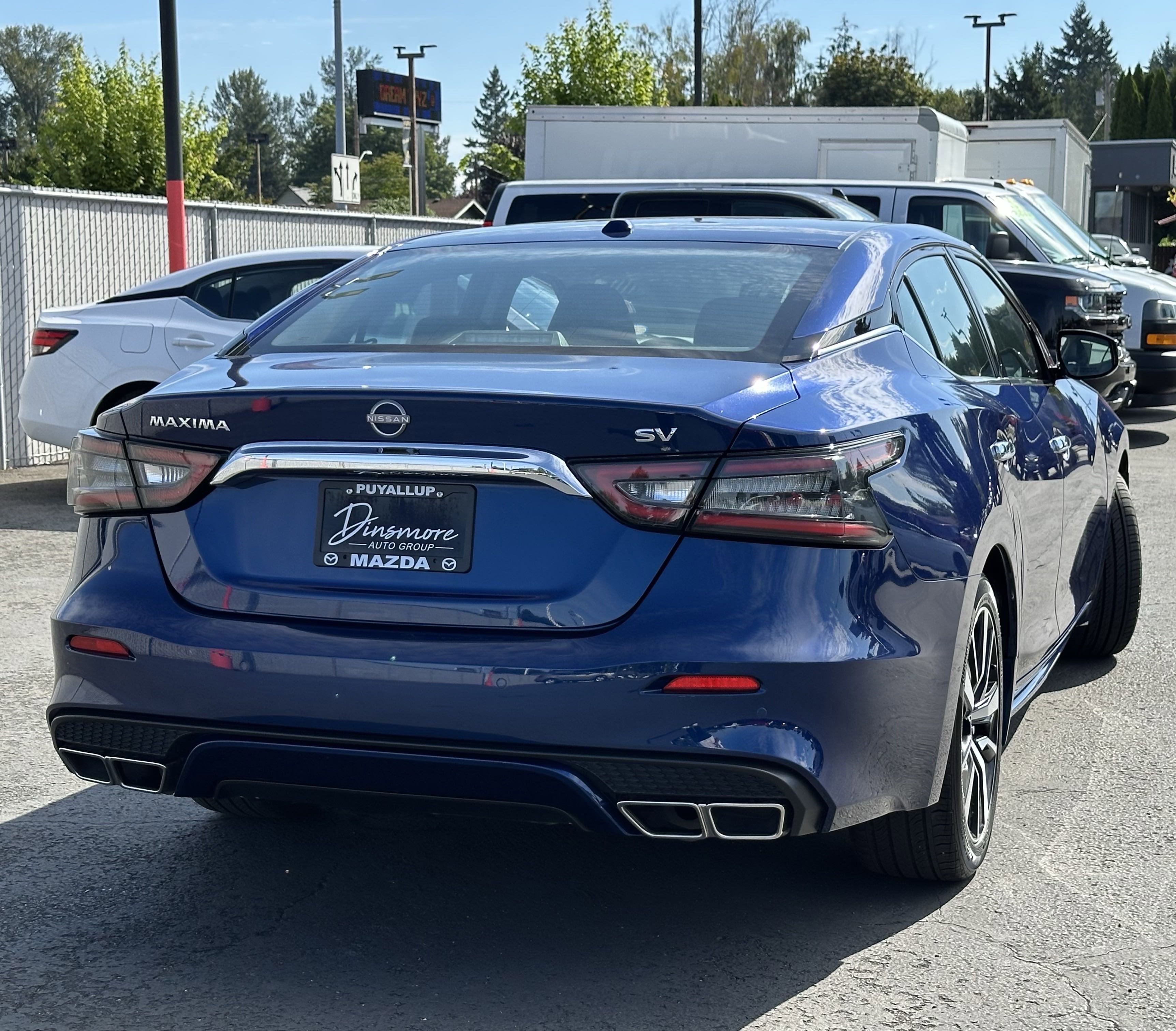 Used 2023 Nissan Maxima SV w/ Floor Mat Group image 6