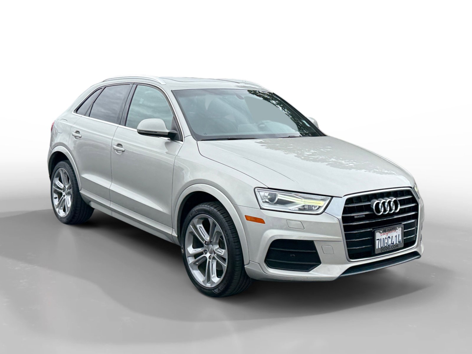 Used 2016 Audi Q3 2.0T Premium Plus w/ Technology Package image 7