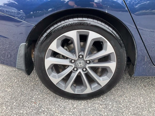 Used 2015 Honda Accord Sport image 24