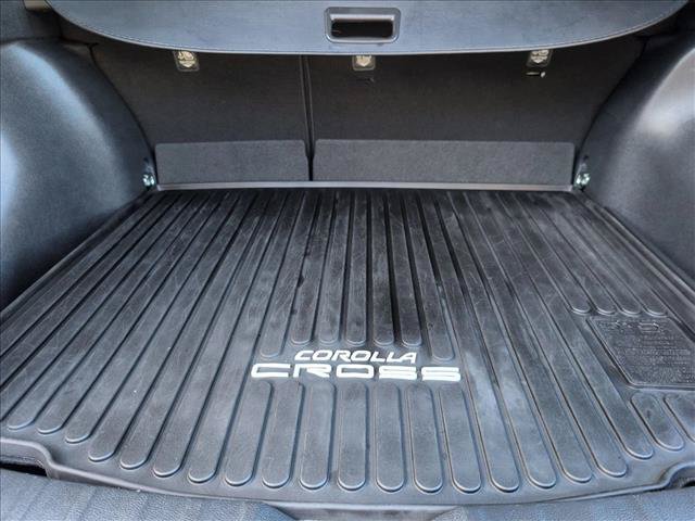 Used 2024 Toyota Corolla Cross LE AWD/4WD image 6
