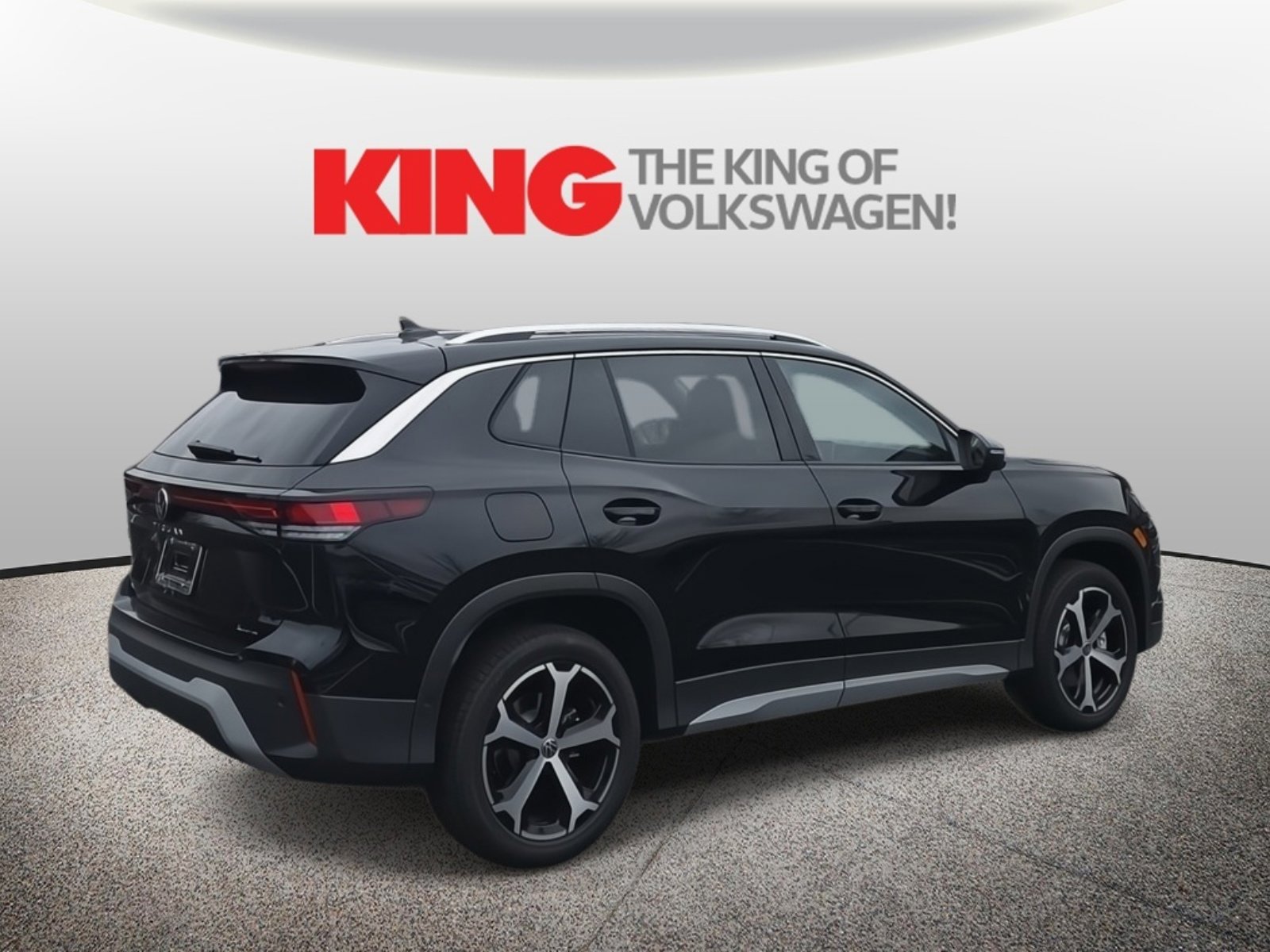 New 2026 Volkswagen Tiguan SE image 3