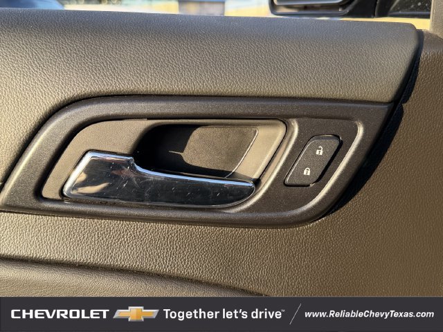 Used 2020 Chevrolet Tahoe Premier w/ Premier Plus Edition RWD image 25