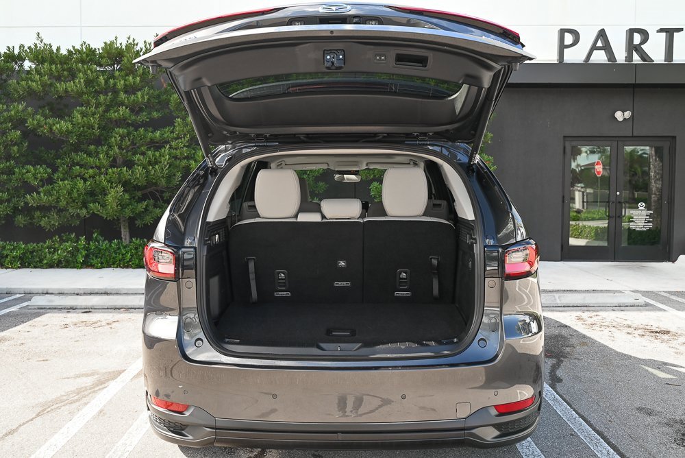 Certified 2025 MAZDA CX-90 3.3 Turbo w/ Preferred Package image 10