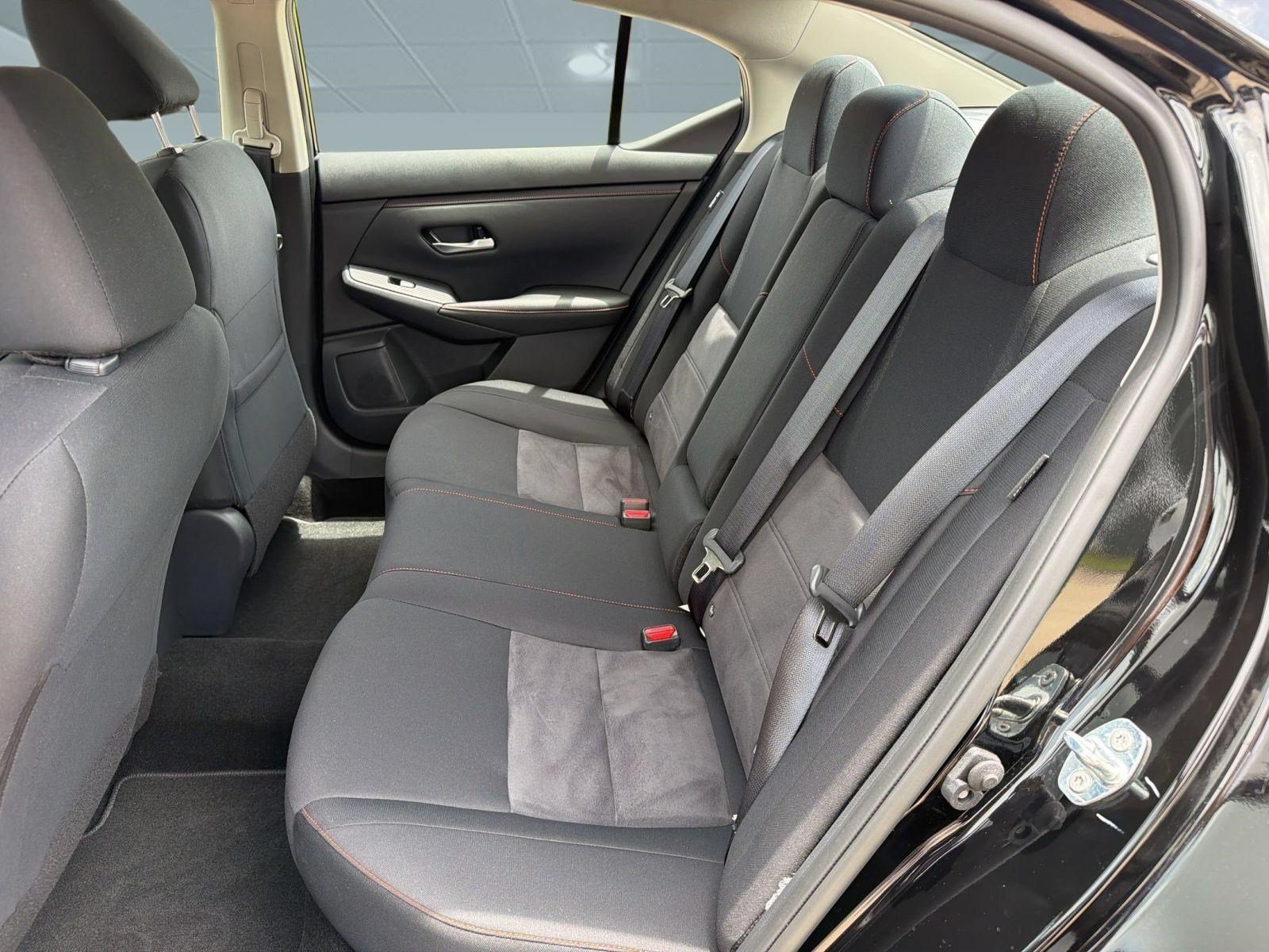 Used 2025 Nissan Sentra SR w/ Midnight Edition FWD image 22