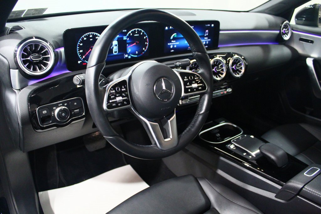 Used 2022 Mercedes-Benz A 220 4MATIC image 5