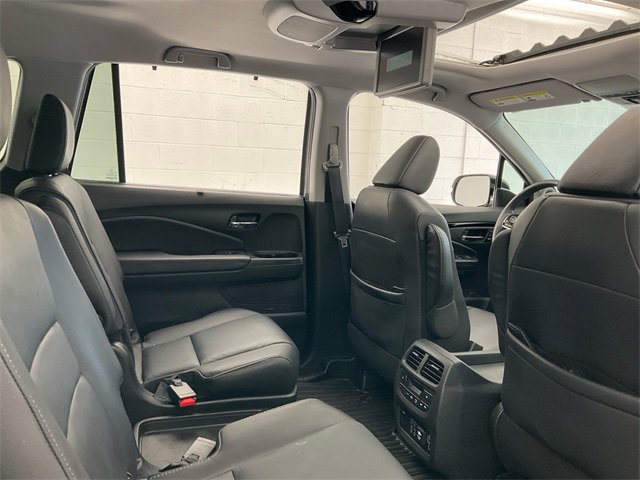 Certified 2021 Honda Pilot Touring image 24