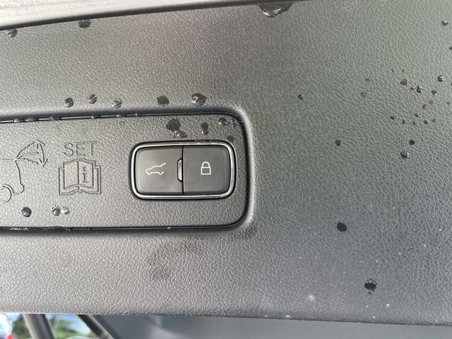Used 2020 Lincoln Aviator Reserve w/ Equipment Group 201A AWD/4WD image 7
