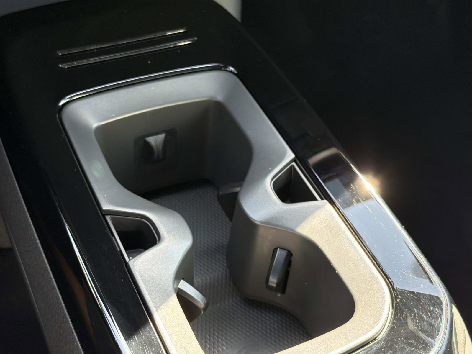 Certified 2022 Volkswagen ID.4 Pro S RWD image 24
