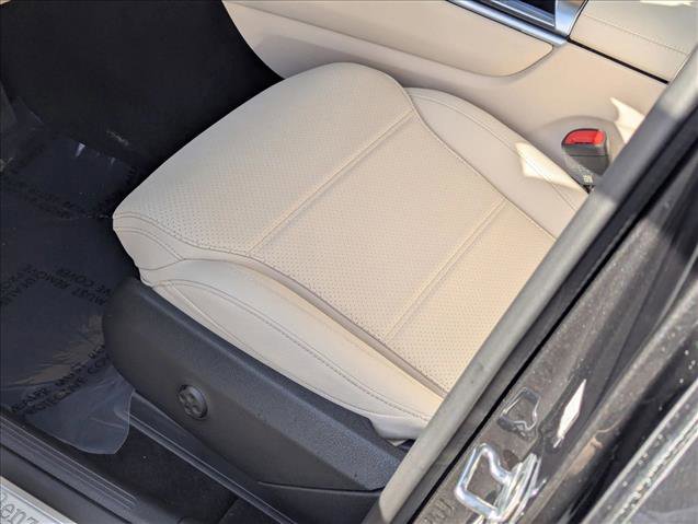 New 2026 Mercedes-Benz GLC 300 4MATIC image 4