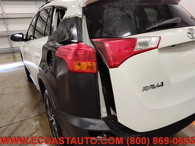 Used 2015 Toyota RAV4 Limited w/ Technology Package AWD/4WD image 17