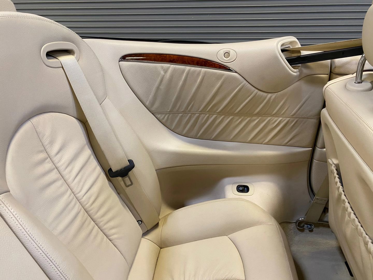 Used 2007 Mercedes-Benz CLK 350 Cabriolet image 34