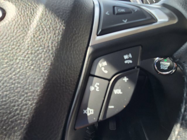 Used 2023 Ford Edge SEL image 31