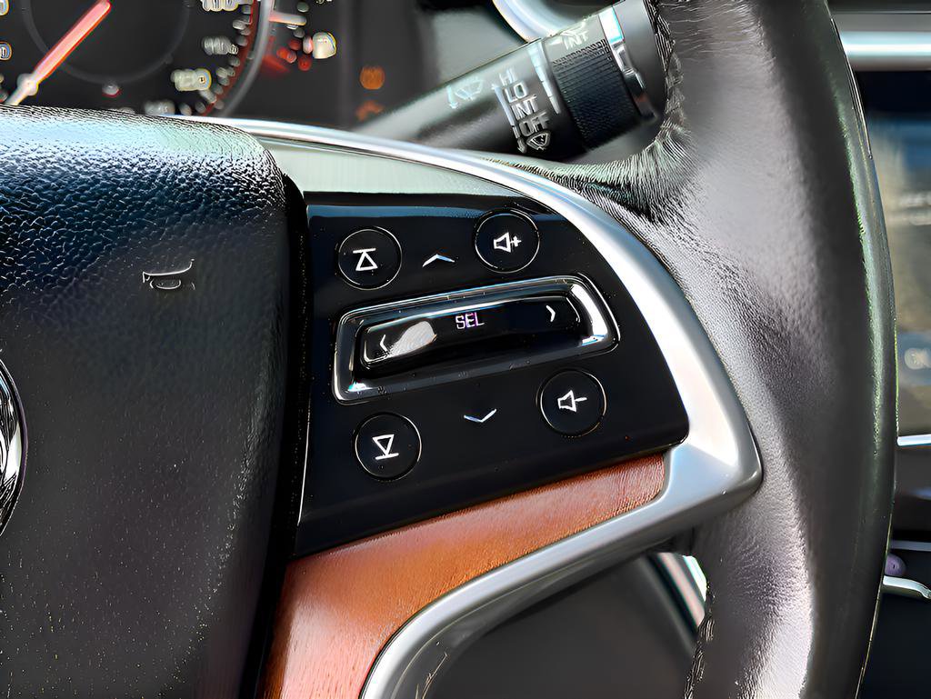 Used 2015 Cadillac XTS Premium image 31