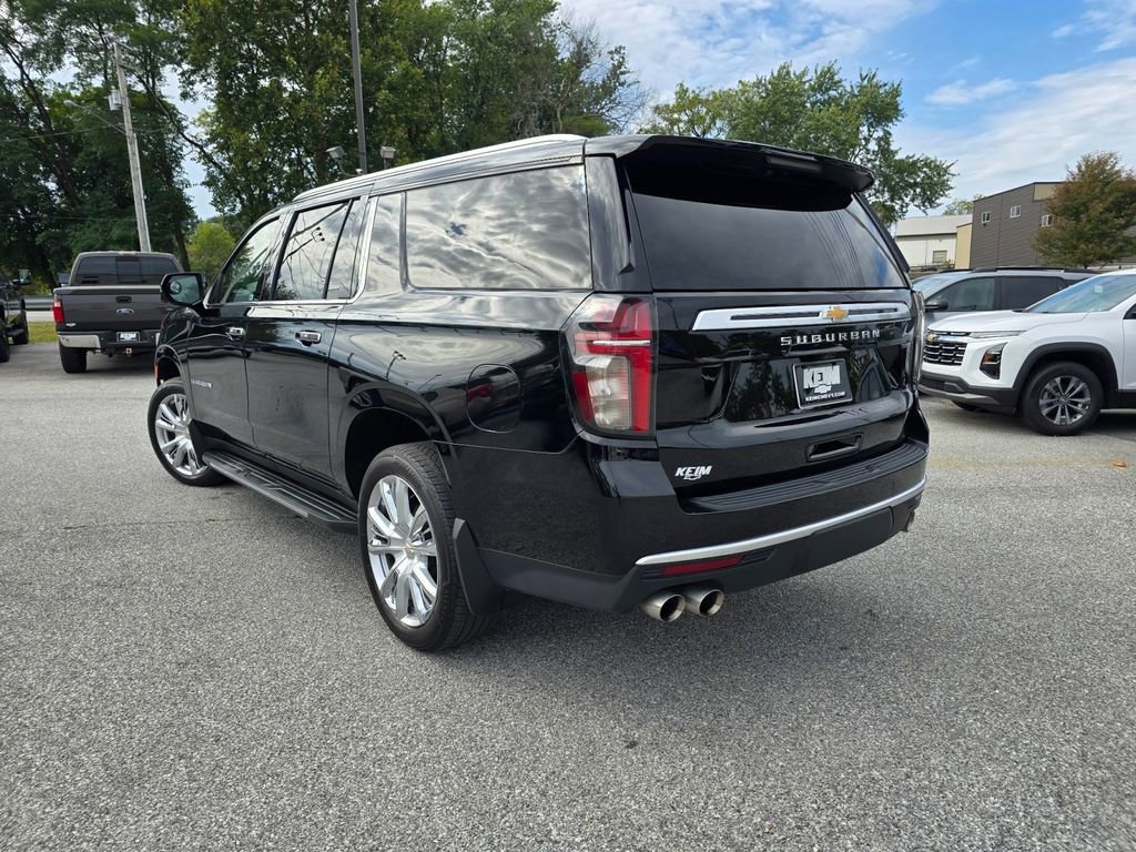 Used 2021 Chevrolet Suburban High Country image 7