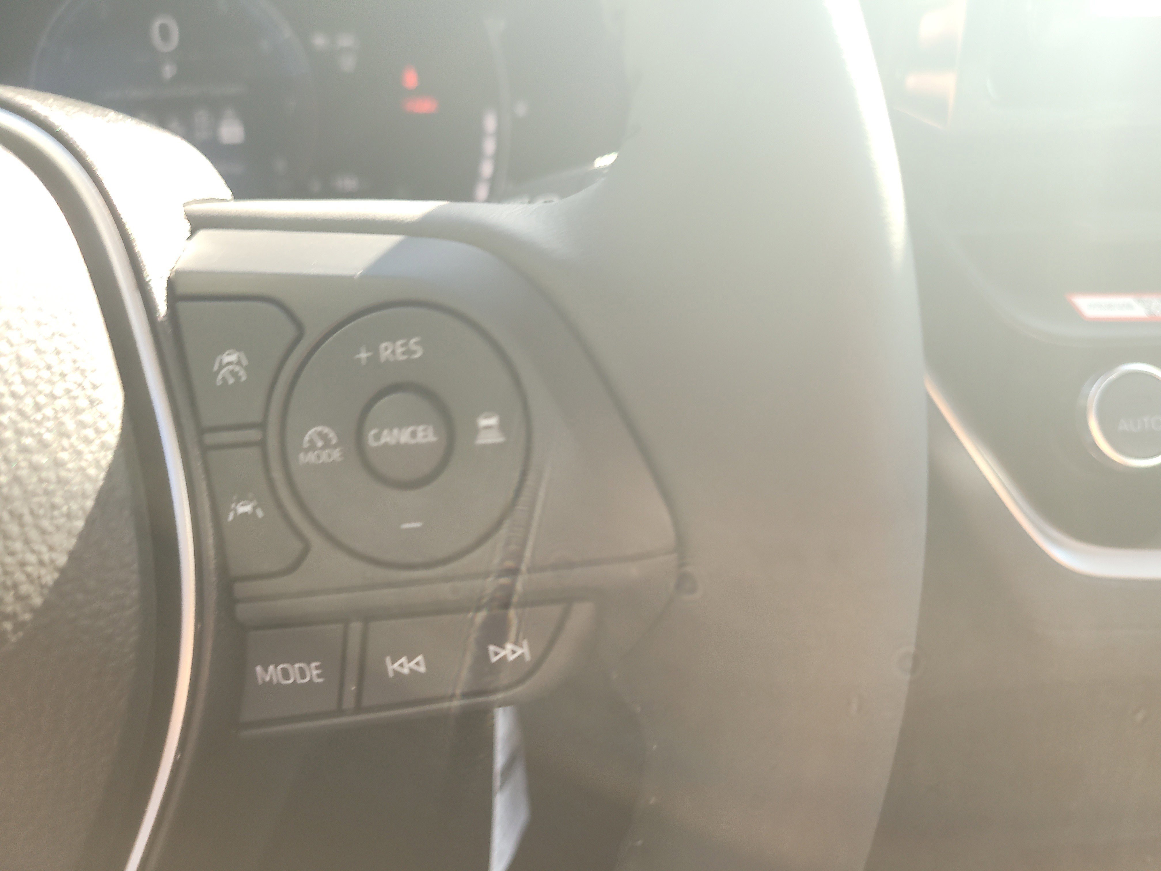 Certified 2026 Toyota Corolla Cross LE FWD image 30