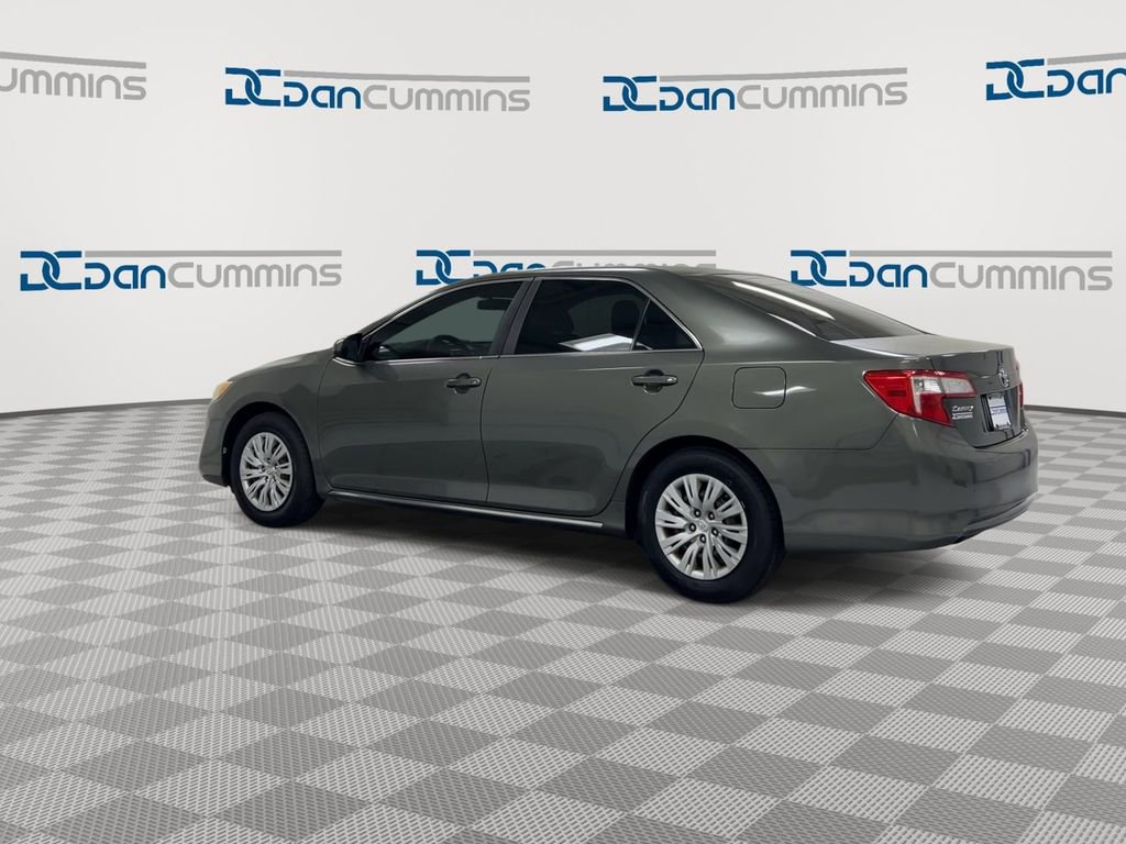 Used 2012 Toyota Camry LE FWD image 6