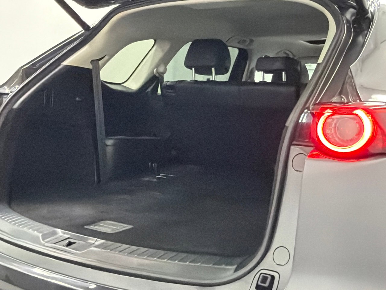 Used 2023 MAZDA CX-9 Touring Plus image 8