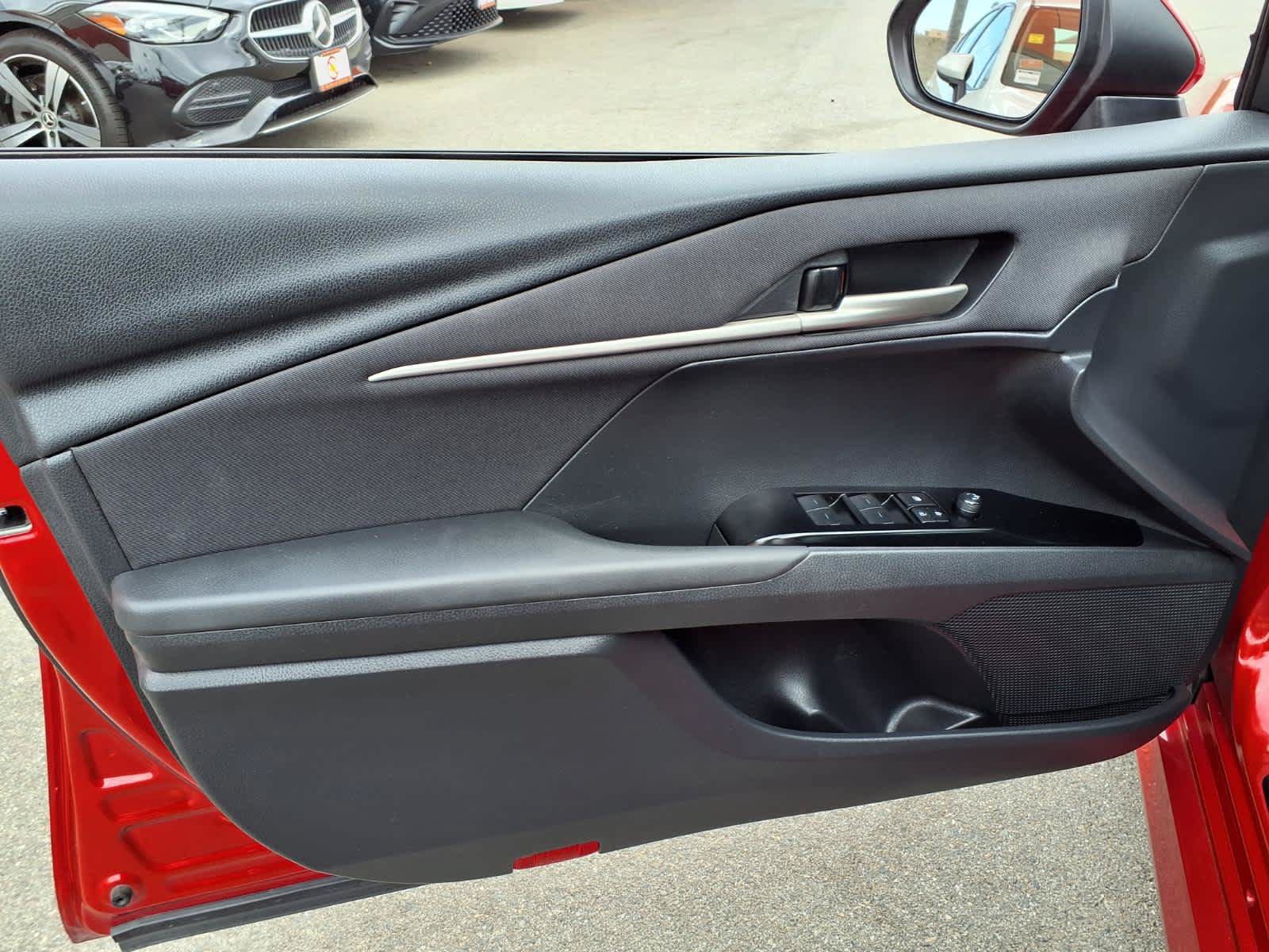 Used 2025 Toyota Camry LE FWD image 14