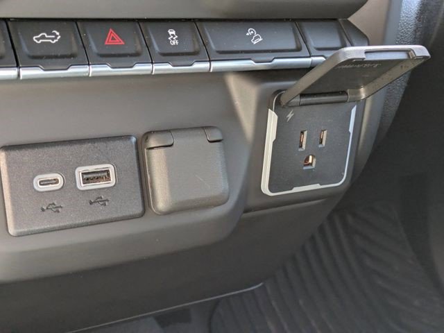 Certified 2025 Chevrolet Silverado 2500 Custom w/ Custom Value Package image 30