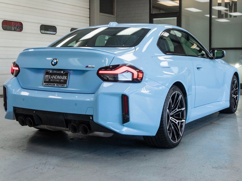Used 2023 BMW M2 w/ Lighting Package RWD image 40