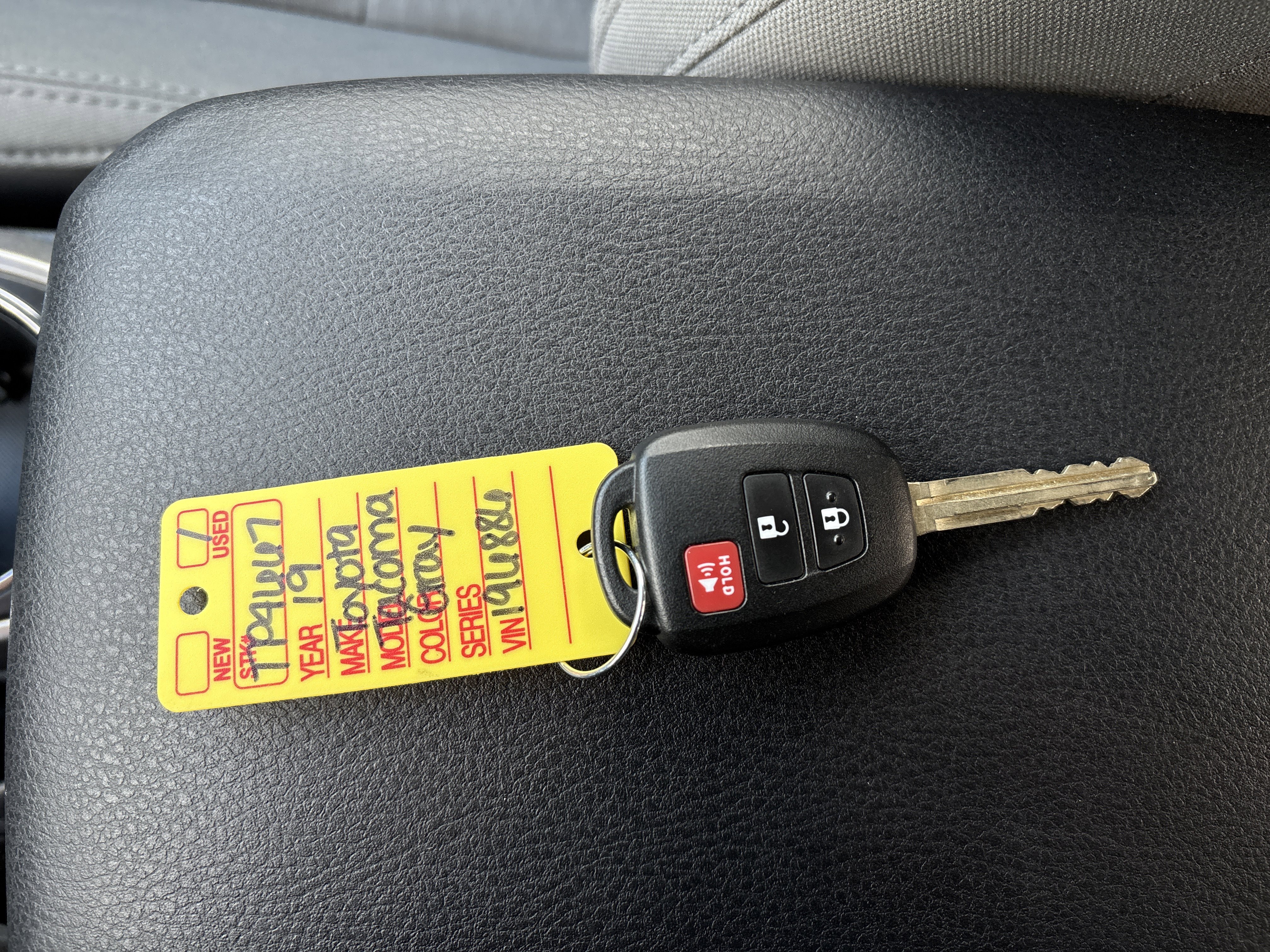 Used 2019 Toyota Tacoma SR5 image 27