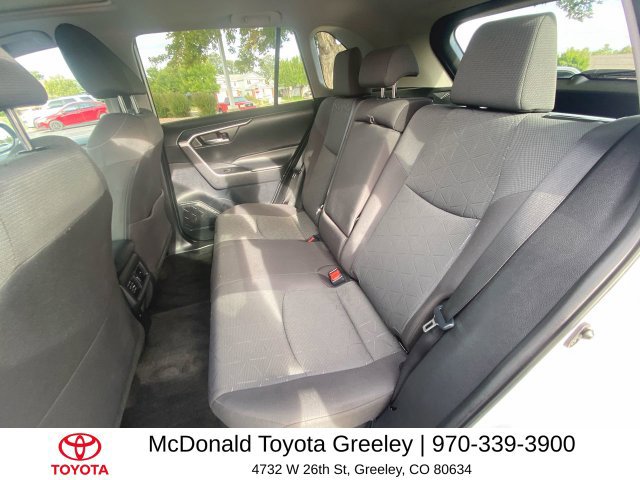 Used 2021 Toyota RAV4 XLE w/ Convenience Package AWD/4WD image 23