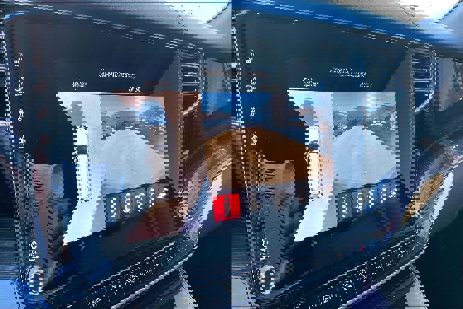 Used 2022 Jeep Wagoneer Series III w/ Premium Group I image 23