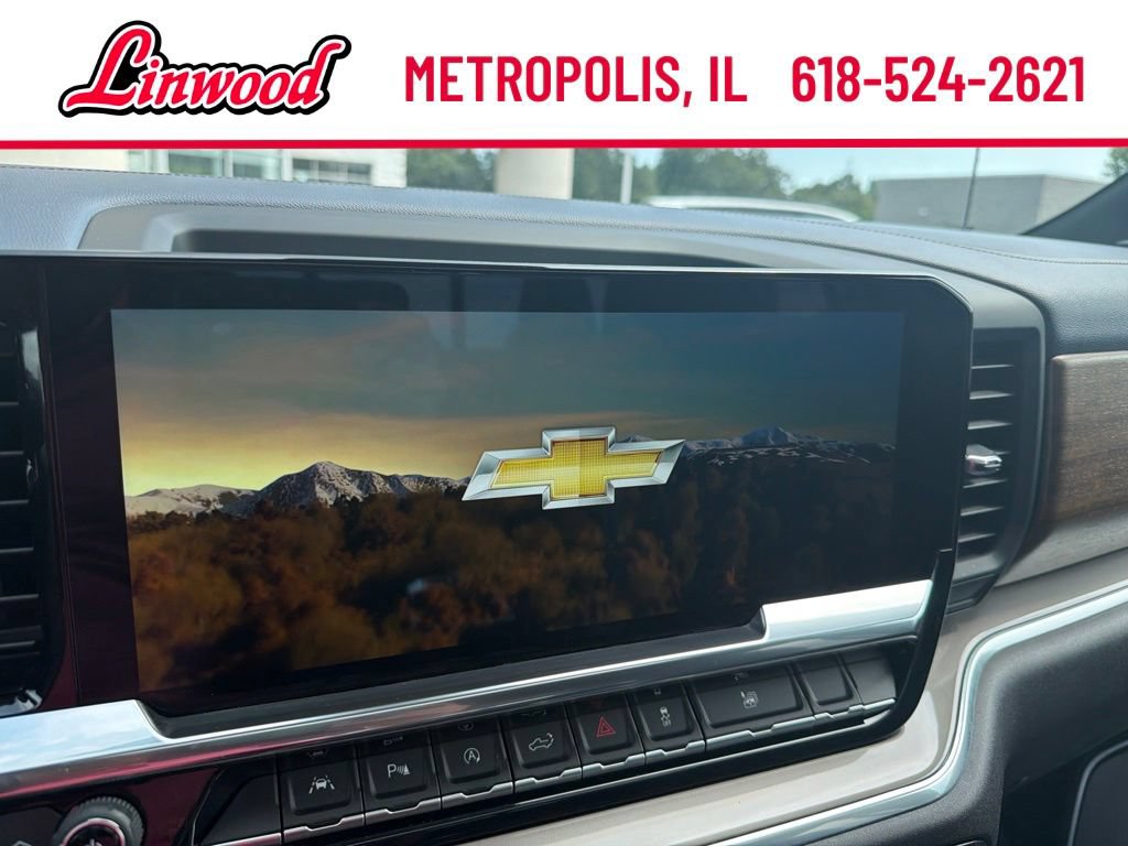 Used 2022 Chevrolet Silverado 1500 High Country w/ High Country Premium Package AWD/4WD image 23