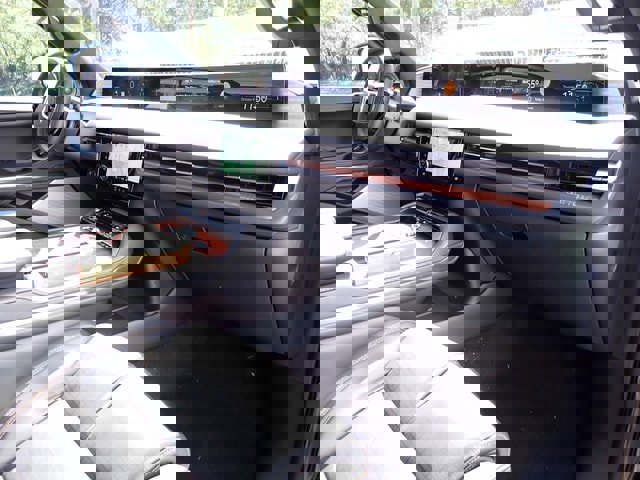 New 2025 Lincoln Navigator L Black Label image 12