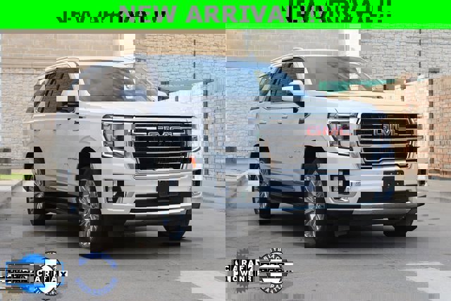 Used 2023 GMC Yukon SLT w/ SLT Premium Package image 1