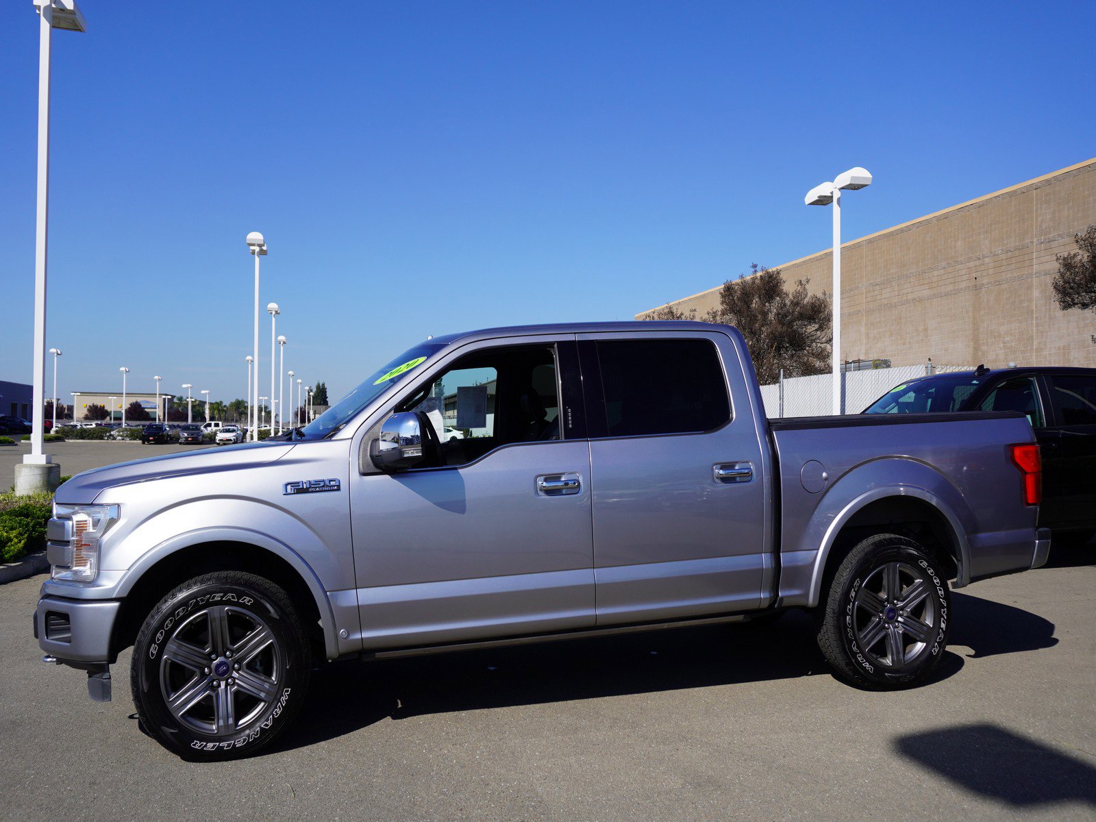 Used 2020 Ford F150 Platinum w/ Equipment Group 701A Luxury image 6