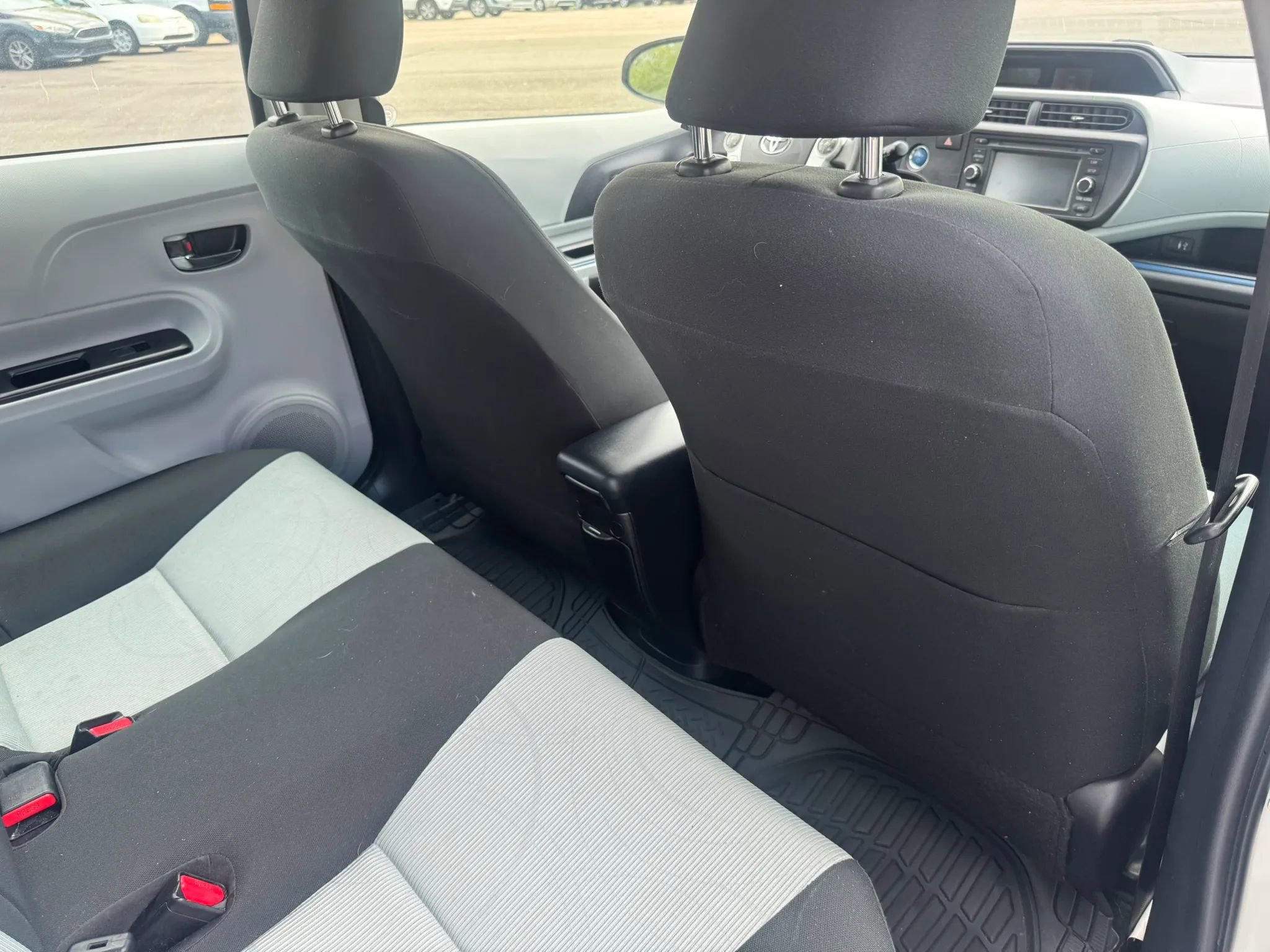 Used 2012 Toyota Prius C Three image 21