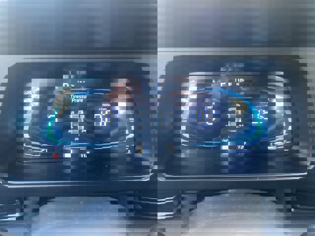 New 2026 Hyundai Elantra Sport image 7