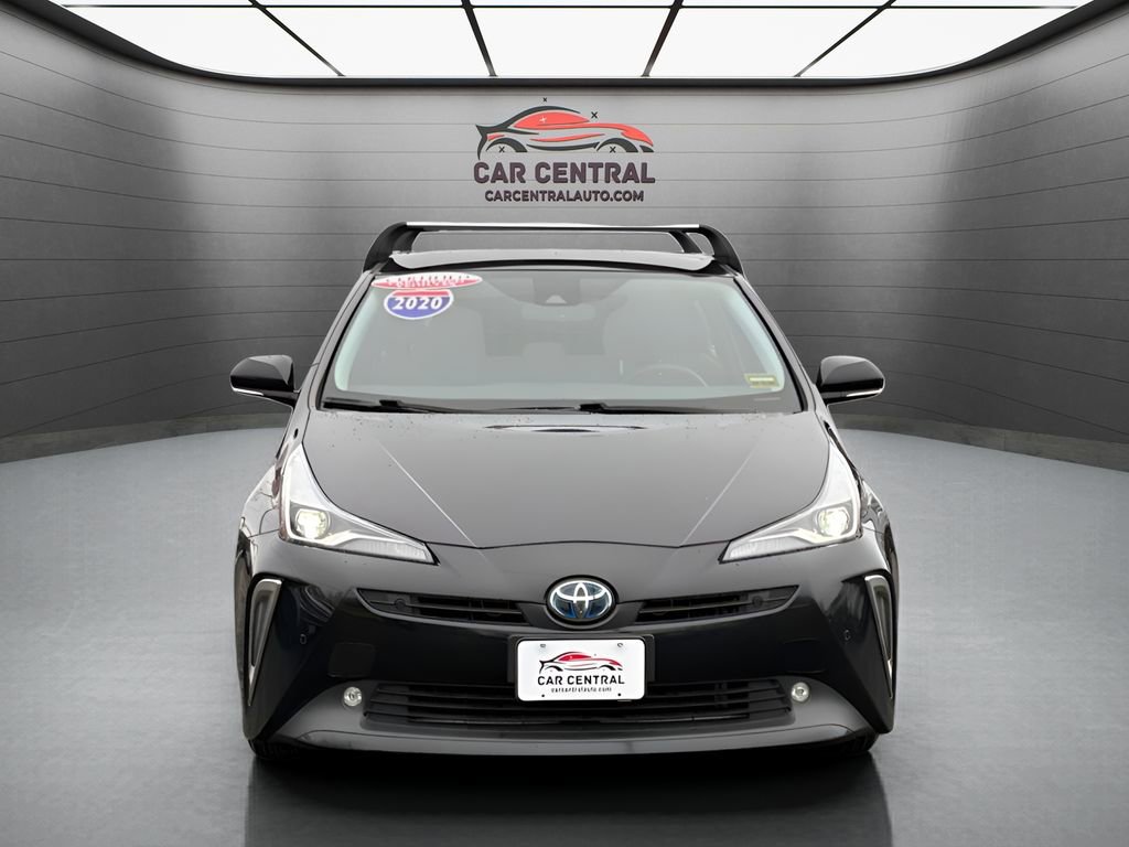 Used 2020 Toyota Prius LE image 9