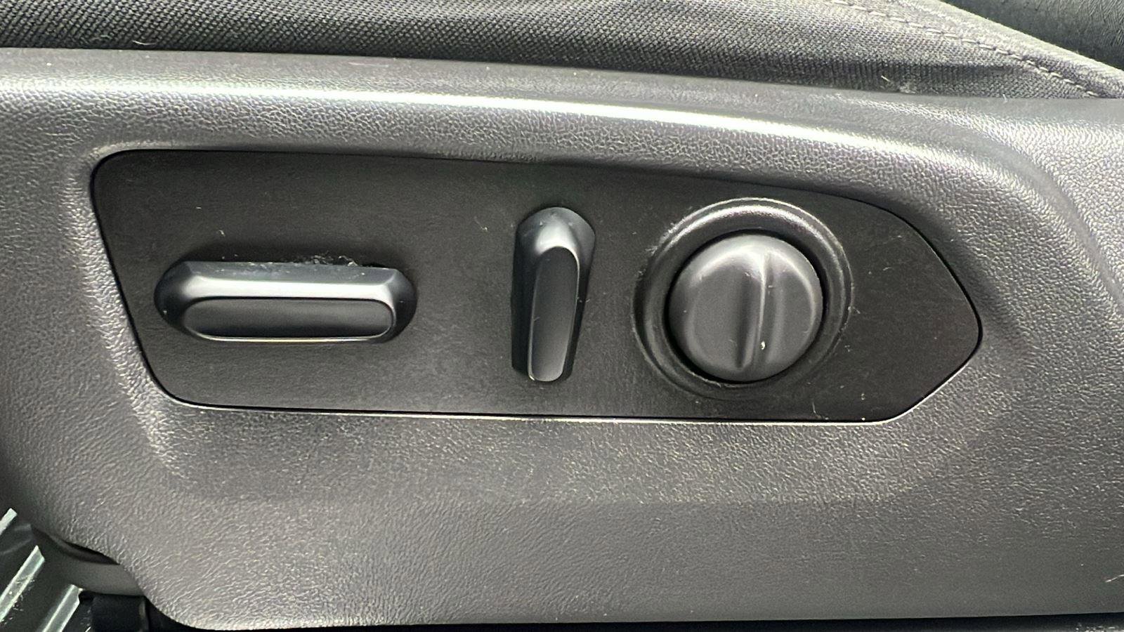 Certified 2021 Chevrolet Silverado 1500 LT image 13