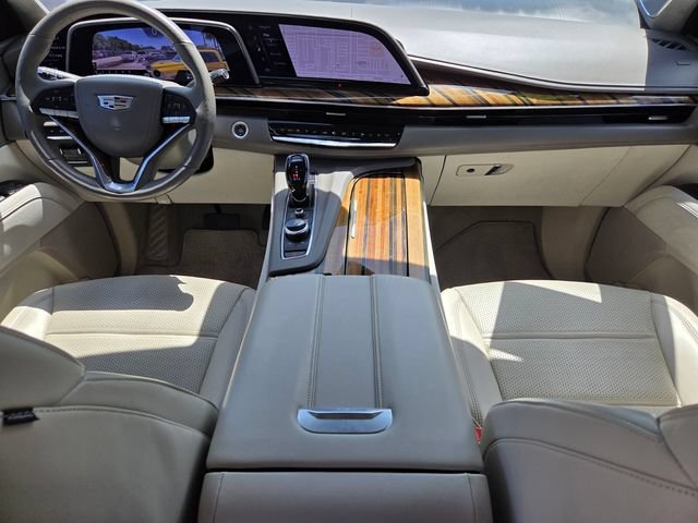 Used 2023 Cadillac Escalade Sport Platinum AWD/4WD image 23