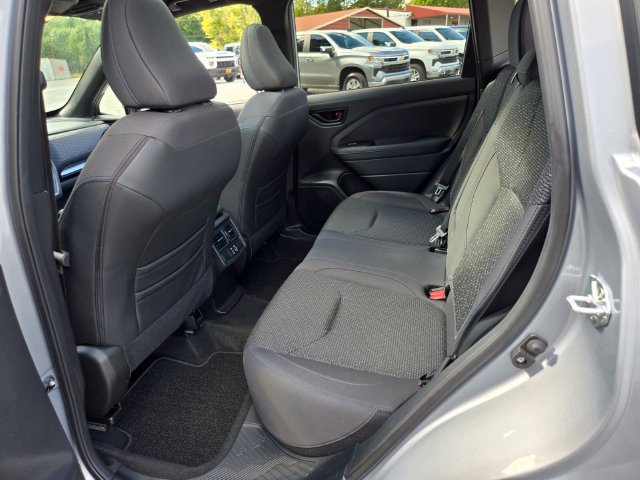 Used 2025 Subaru Forester Premium AWD/4WD image 13