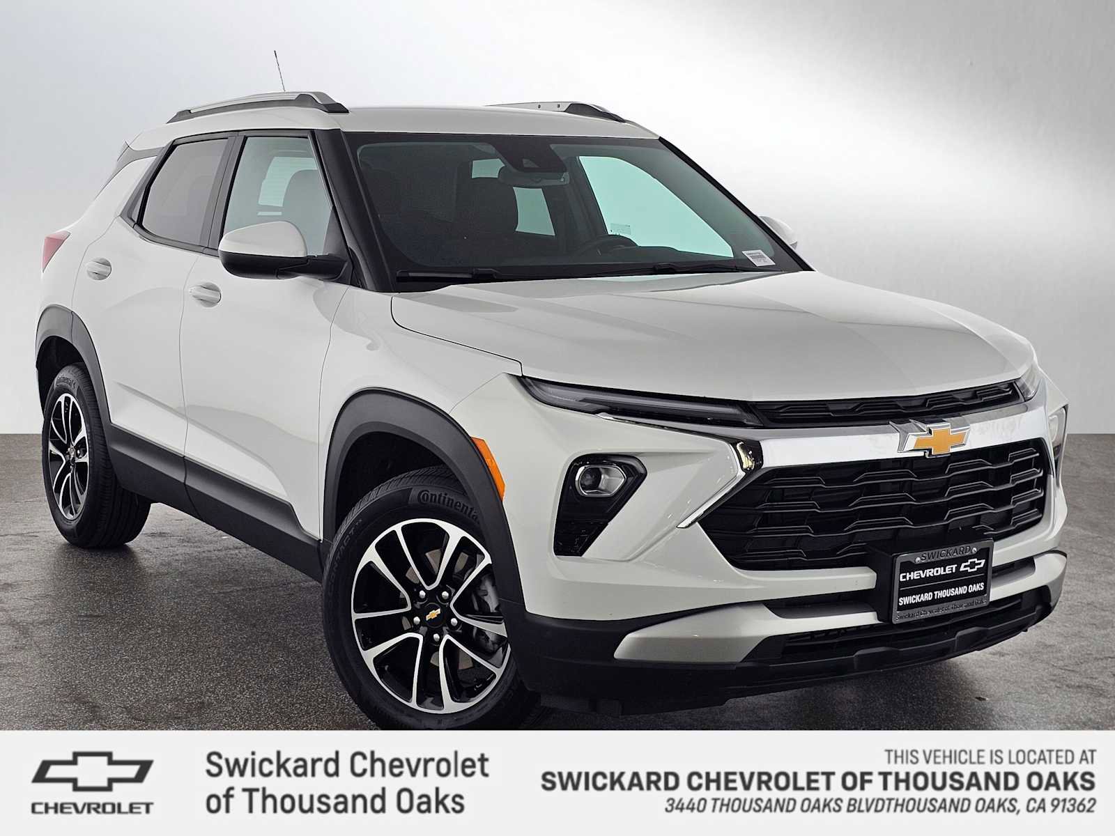 Used 2025 Chevrolet TrailBlazer LT w/ Convenience Package AWD/4WD image 1