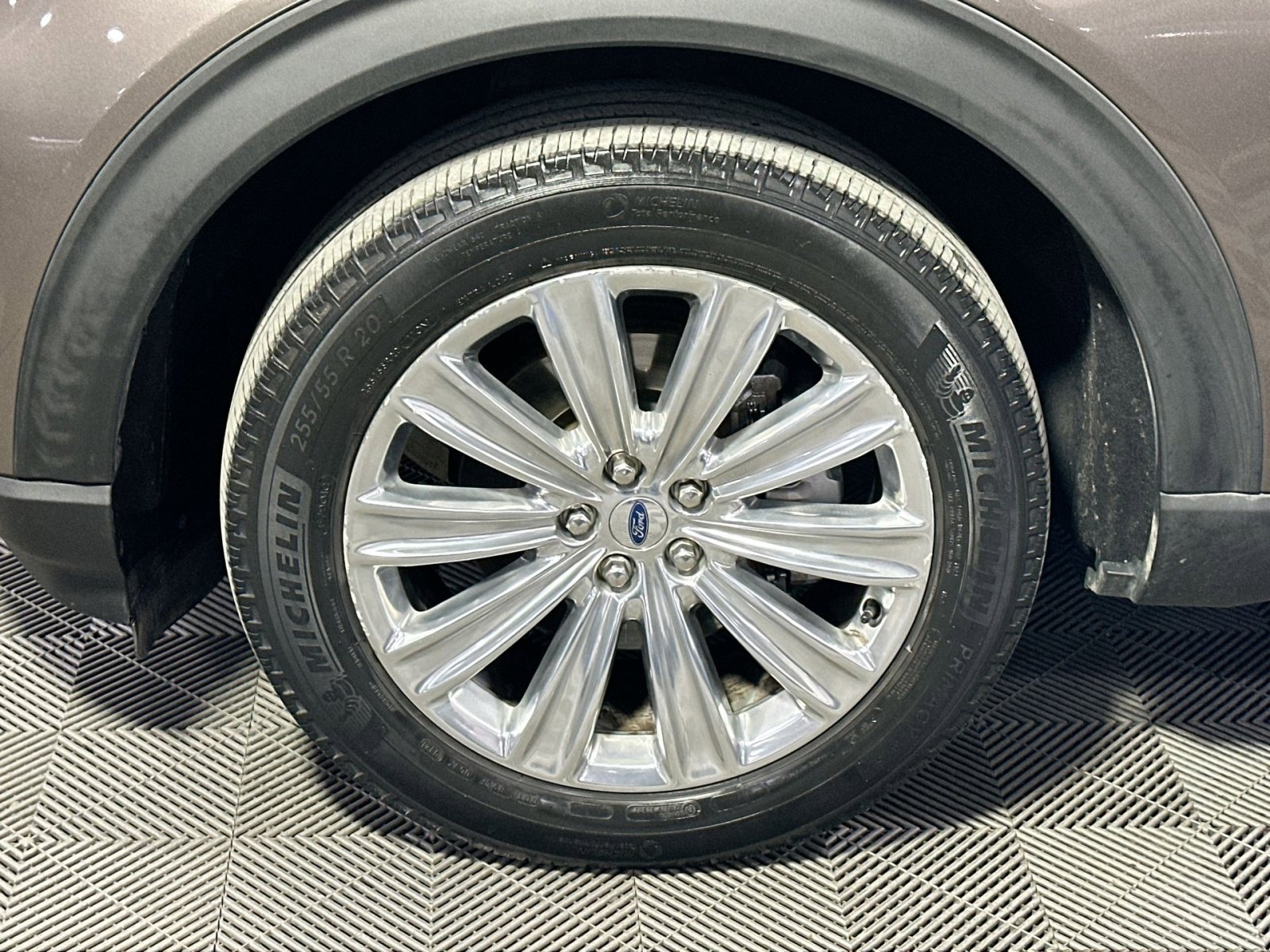 Used 2021 Ford Explorer Limited w/ Equipment Group 301A image 13