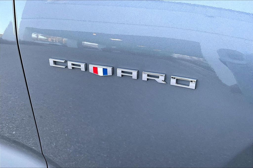 Used 2019 Chevrolet Camaro LT w/ LPO, Camaro Logo Package RWD image 24