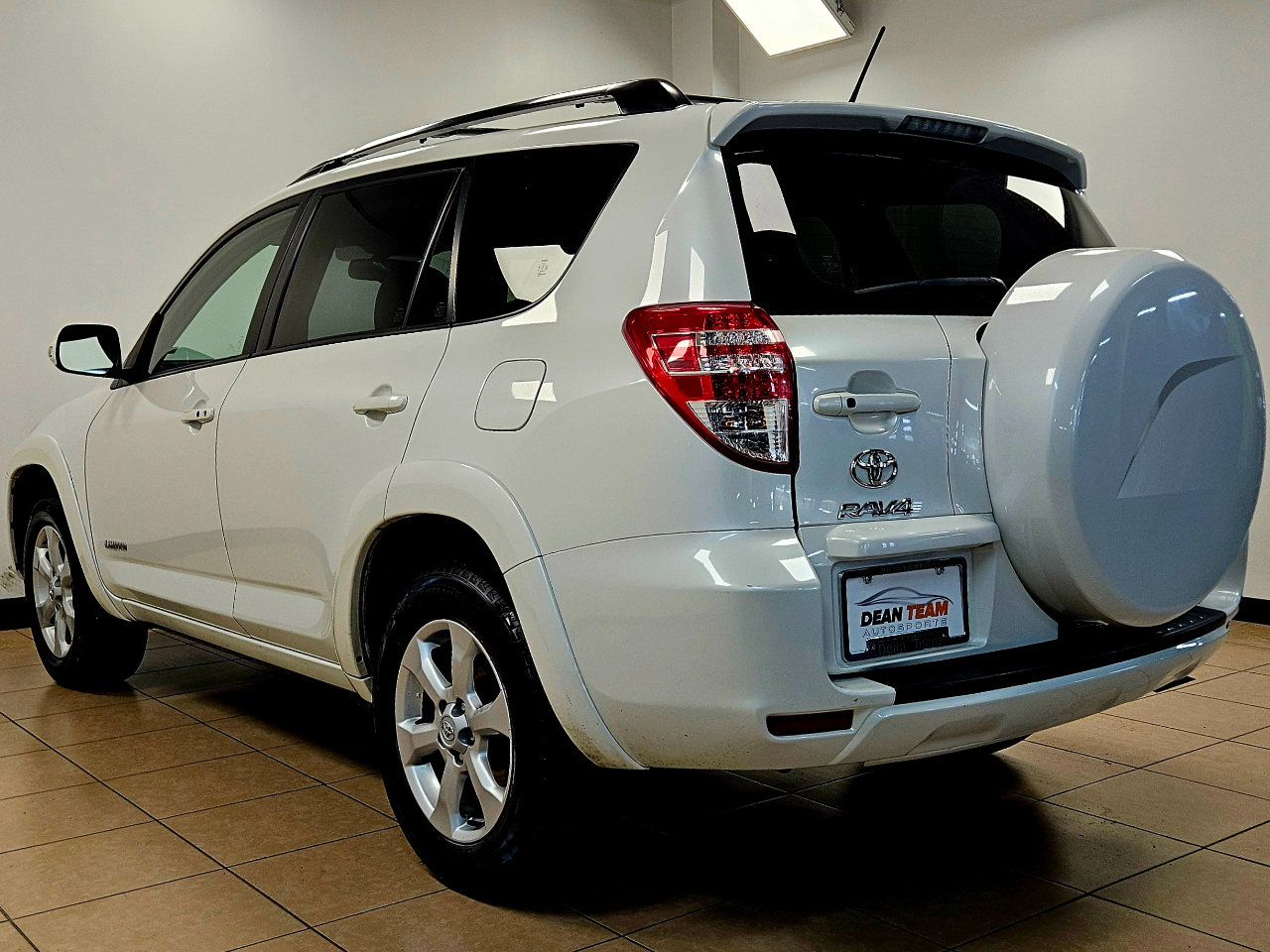 Used 2011 Toyota RAV4 Limited image 6